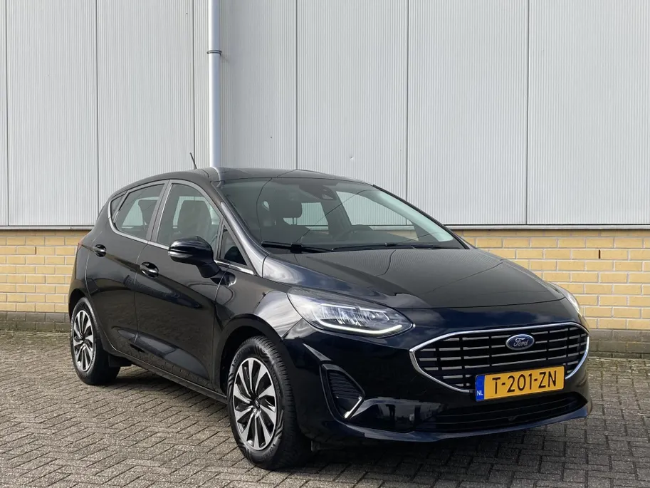 Ford Fiesta 1.0 EcoBoost Hybrid Titanium Apple Carplay/ Android Auto - Winter Pack - Agate Black