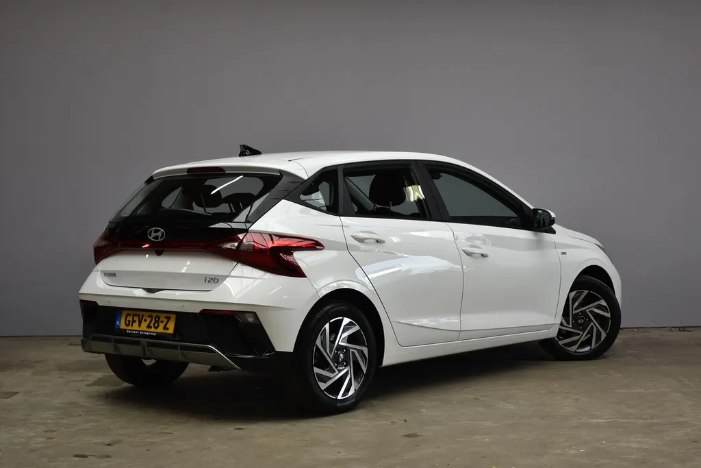 Hyundai i20 1.0 T-GDI DCT AUT Comfort Smart | Navigatie | Camera
