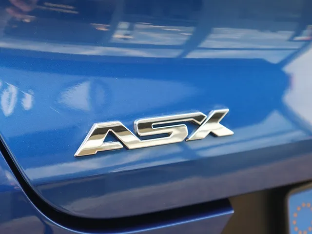 Mitsubishi ASX 1.6 HEV Instyle | Pano dak | Trekhaak | Leder | All Seasons