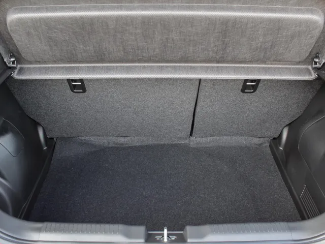 Suzuki Swift 1.2 Style Smart Hybrid Automaat | Navi | Adap. Cruise | Clima | Camera | Lm-Velgen