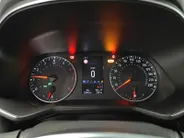 Renault Clio 1.0 TCe Zen | Apple CarPlay/Android Auto | Cruise Control | Airco | Rijstrookassistent | LED Dagrijverlichting | Bluetooth