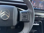 Citroën C3 1.2 Hybrid 110pk Max | Dealer onderhouden | NL auto | Automaat | Cruise control | Trekhaak | Apple carplay & Android auto | Navigatie | Apple carplay & Android auto | Draadloos opladen mobiel | 17' lichtmetalen velgen | Bovag garantie |