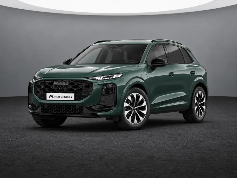 Audi Q3 e-hybrid S edition 272 PK · Tech plus · Glazen panoramadak · Optiekpakket zwart