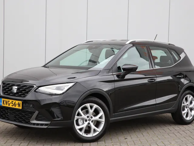 SEAT Arona 1.0 TSI FR 110 PK 110 PK | 6 Versnellingen | CRUISE | NAVI | PDC