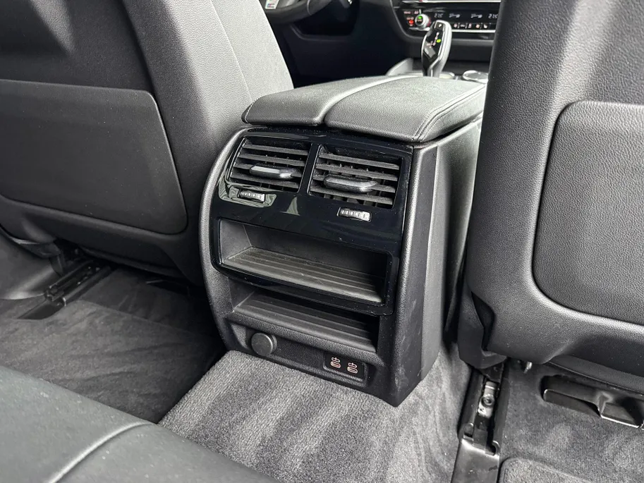 BMW 5 Serie Touring 530e Business Edition Plus