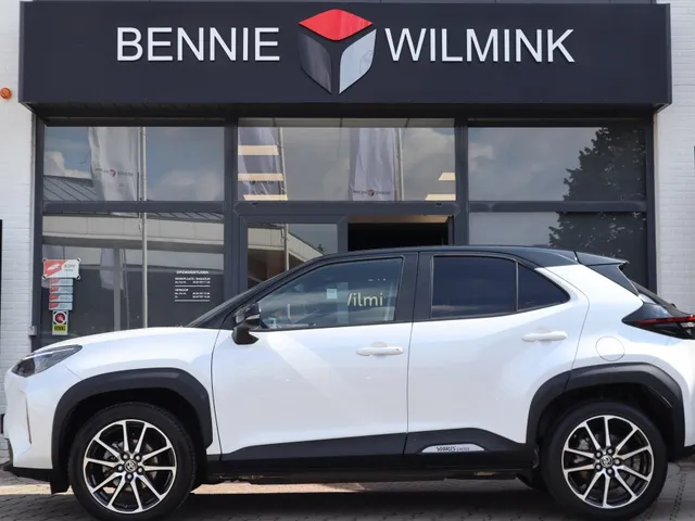 Toyota Yaris Cross 1.5 Hybrid GR Sport | Panoramadak | JBL | Blindspot | HUD