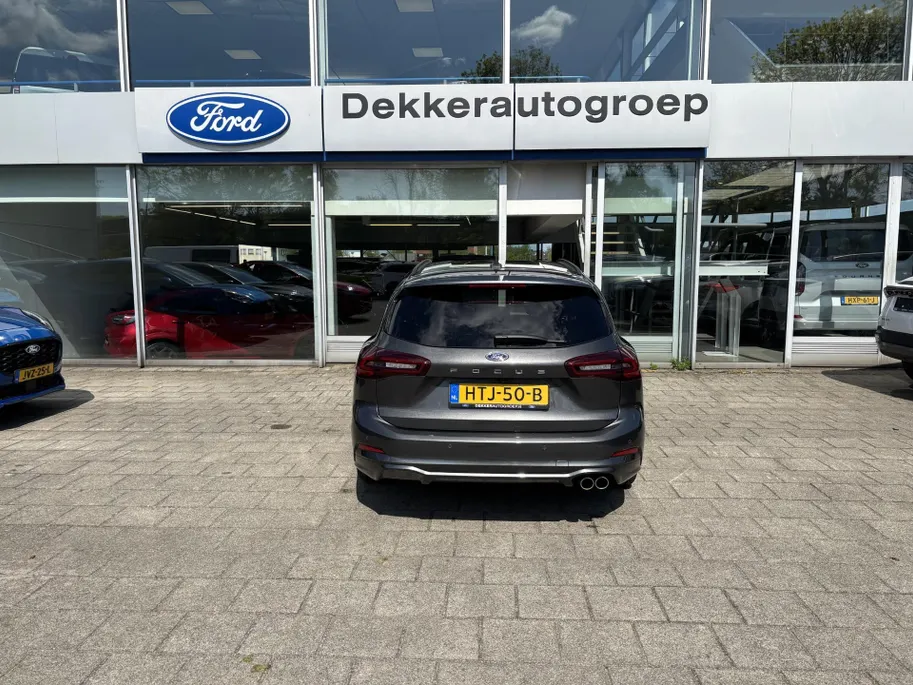 Ford Focus Wagon 1.0 EcoBoost Hybrid ST Line X