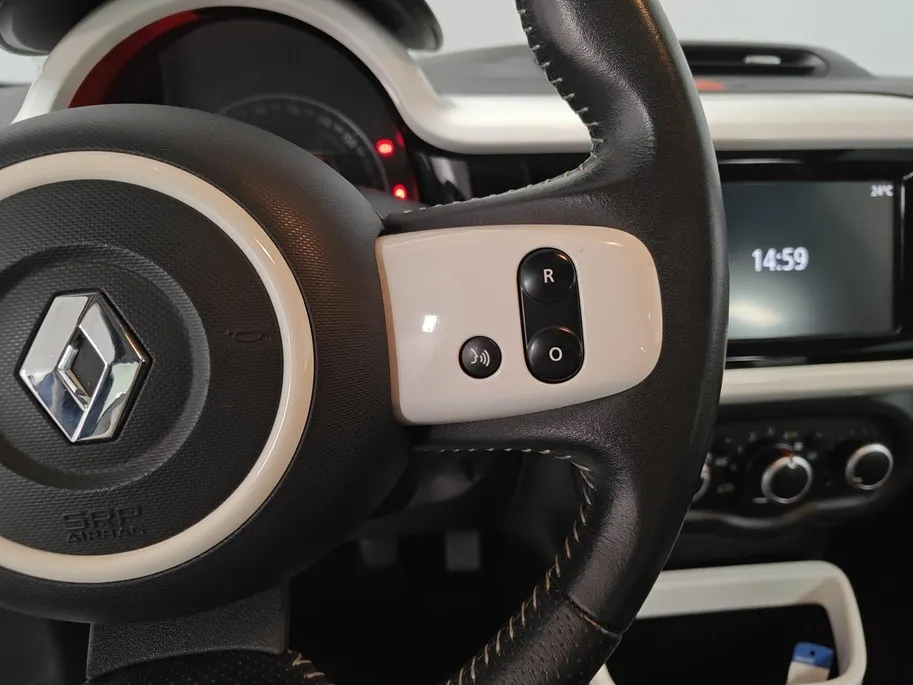 Renault Twingo 1.0 SCe Collection NAVI AIRCO CAMERA CRUISE CONTROLE PARKEERSENSOREN ANDROID AUTO CENTRAAL VERGRENDELING 12 MAANDEN GARANTIE ZEER MOOIE AUTO