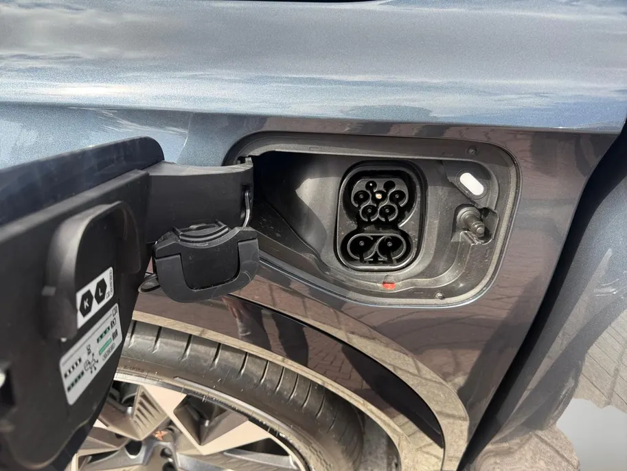 CUPRA Formentor 1.5 TSI e-Hybrid Business Afneembare trekhaak | panorama dak | stoel/stuur verwarming | Carplay |