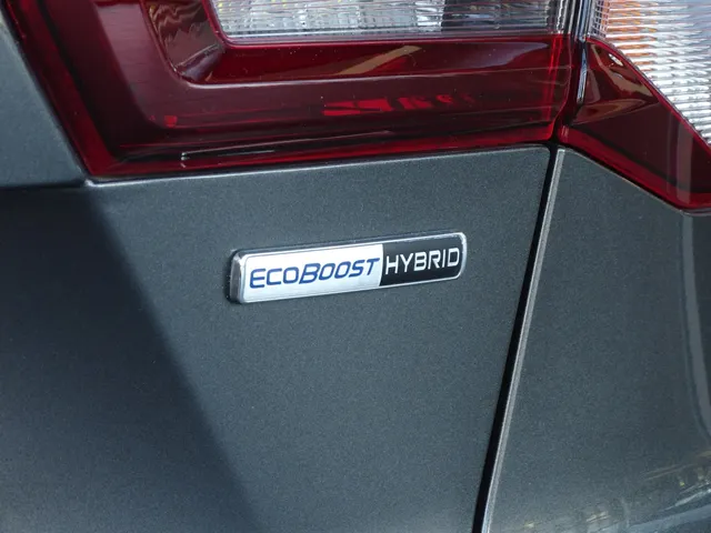 Ford Focus 1.0 EcoBoost Hybrid Connected | Automaat