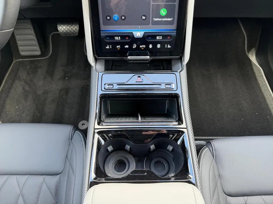 Ford Capri Premium Standard Range RWD 52 kWh | Uit Voorraad Leverbaar | €3.500,- Ready Set Ford Bonus | 374km WLTP Rijbereik | Warmtepomp | Draadloze Apple Carplay & Android Auto | B&O Premium Audio | Verwarmbare Voorstoelen | Adaptieve Cruise Control