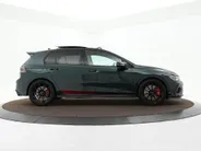 Volkswagen Golf GTI Clubsport Edition 50 2.0 325 PK 7 versn. DSG · Assistance Pakket Plus · Leder Pakket 'Vienna' · Multimedia Pakket Plus · Panoramaschuif-kanteldak · Stuurwiel, verwarmd, multifunctioneel en met ArtVelours bekleed ·