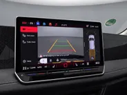 Volkswagen Tiguan 1.5 204pk DSG eHybrid Life Edition · Camera · Wegklapbare Trekhaak · Apple/Android Car Play · Dodehoek Detectie · 17'' Inch · Stoelverwarming · Garantie t/m 01-09-2028 of 100.000km