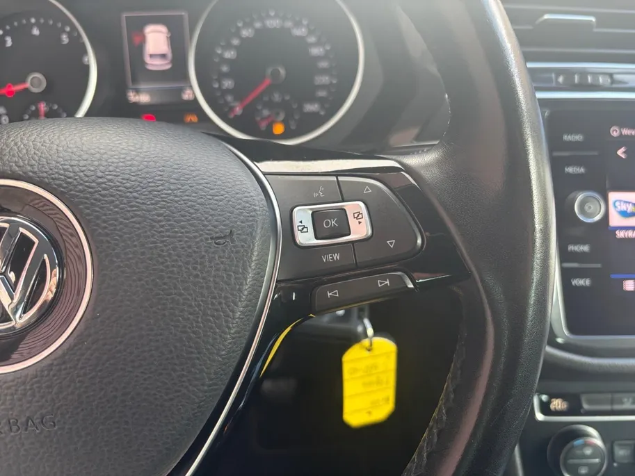 Volkswagen Tiguan 1.5 TSI ACT Comfortline Business | Trekhaak | Achteruitrijcamera | Climate control | ACC