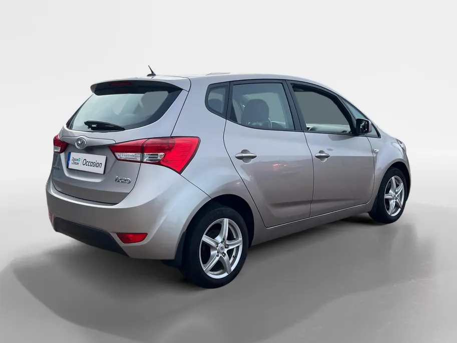 Hyundai ix20 1.4i i-Drive | Airco| Hoog zitter| Lichtmetalen velgen| Metallic lak| Elec. ramen| Radio| Nette auto!