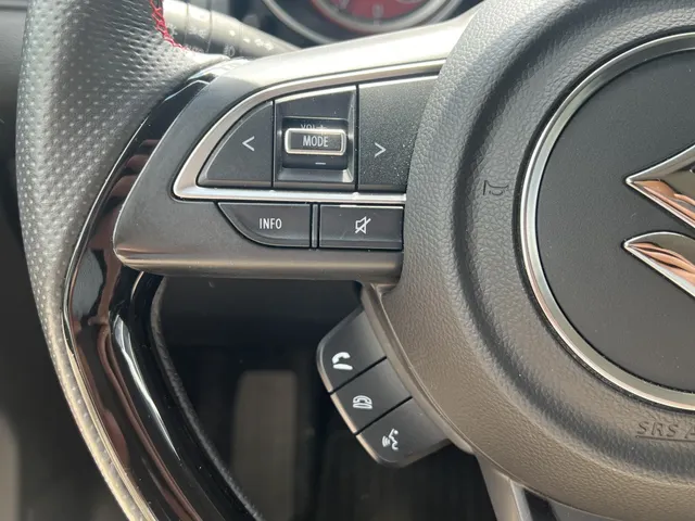 Suzuki Swift 1.4 Sport Smart Hybrid | Navi | Camera | 14483km