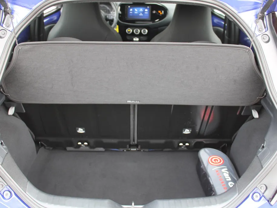 Toyota Aygo X 1.0 VVT-i MT Play | All season 17' | Apple carplay/Android auto | Cruise | Airco | Camera |
