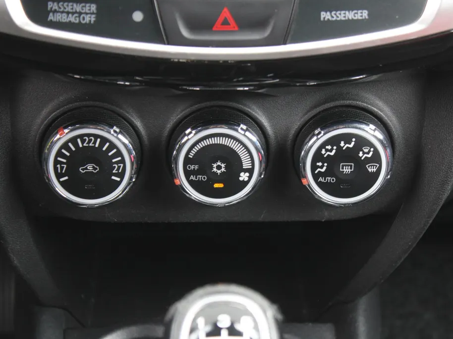 Mitsubishi ASX 1.6 Cleartec Invite+ | 18' LM | Clima | Cruise | Licht-/regensensor |