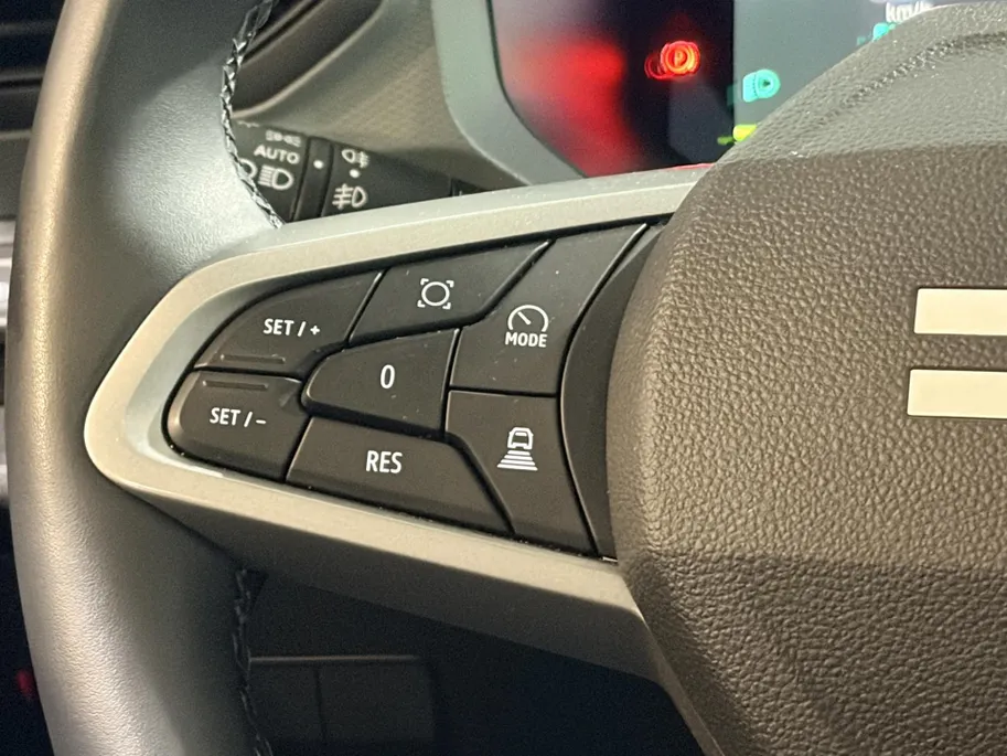 Dacia Bigster 155PK Hybrid Extreme Automaat | 1e eigenaar | 360 Camera | Stoelverwarming | Adaptive Cruise Control | Schuif/Kantel Dak | Climate Control | Apple CarPlay/Android Auto | Digital Cockpit |