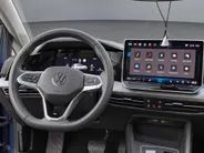 Volkswagen Golf 1.5 eHybrid 204pk DSG Life Edition · Camera · Keyless · Apple/Android Car Play · Stoelverwarming · Apple/Android Car Play · Garantie t/m 17-05-2030 of 100.000km