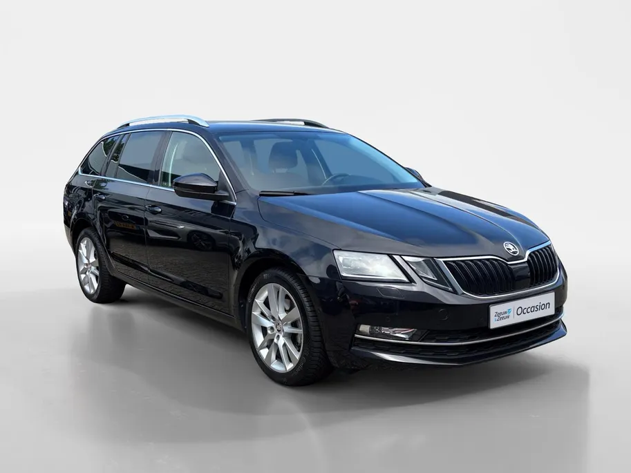 Škoda Octavia Combi 1.0 TSI Greentech Business Edition Plus | Weinig kilometers! | Afneembare Trekhaak | Achteruitrijcamera | Apple Carplay/Android Auto | Climate Control | 12 maanden garantie! |