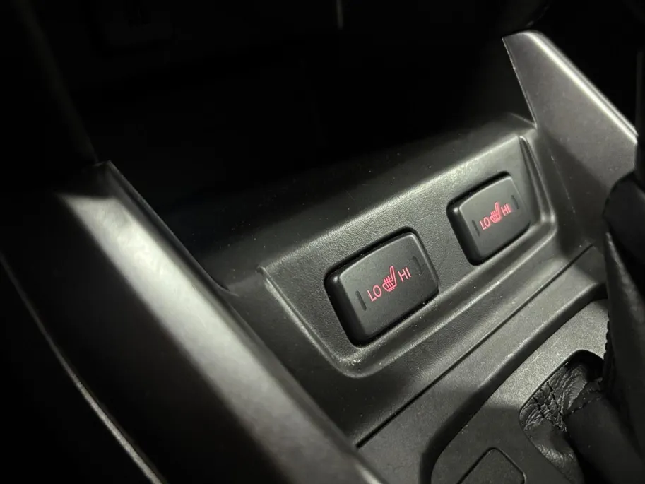 Suzuki Vitara 1.5 Hybrid Select AUTOMAAT NAVI AIRCO ADAPTIEVE CRUISE CONTROLE STOELVERWARMING  LM VELGEN APPLE CARPLAY ANDROID AUTO ZEER MOOIE AUTO