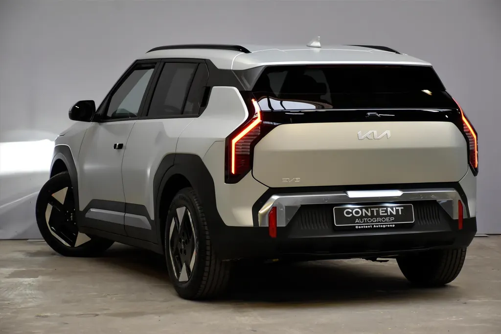Kia EV3 81,4 kWh 204pk Plus NIEUW