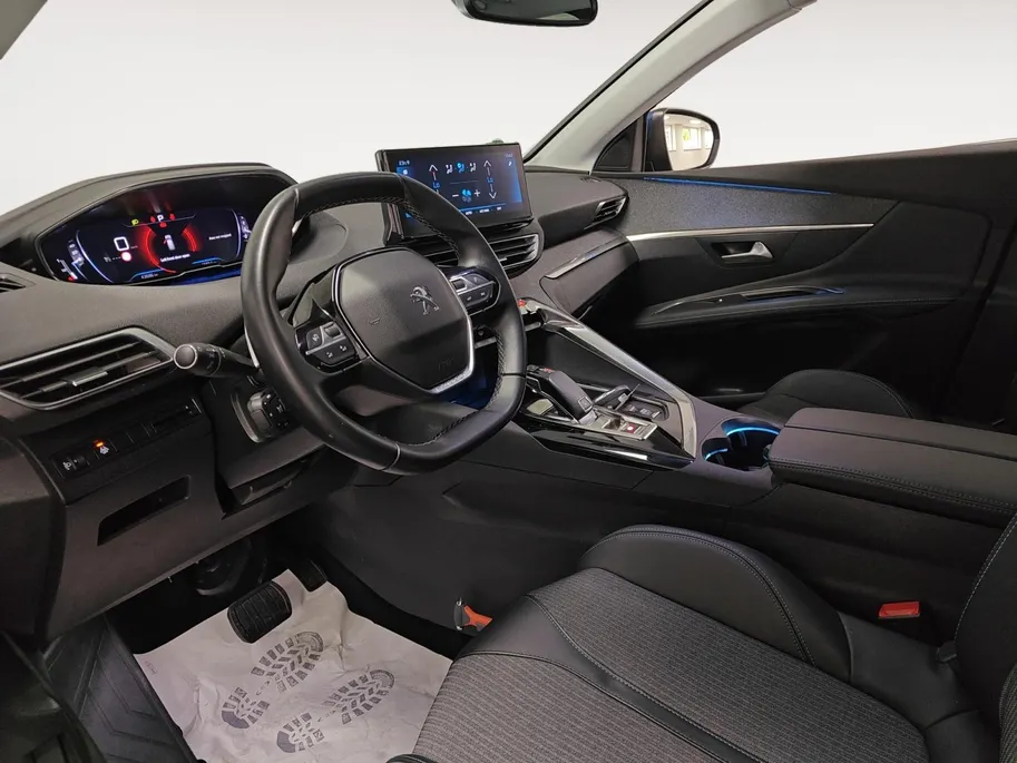 Peugeot 3008 1.2 PureTech Allure Avantage | Navi | Camera | Apple CarPlay/Android Auto | Climate Control | Cruise Control | Parkeersensoren | Lichtmetalen Velgen