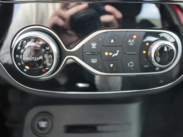 Renault Captur TCe 90 Intens I  trekhaak  I  navigatie  I  camera