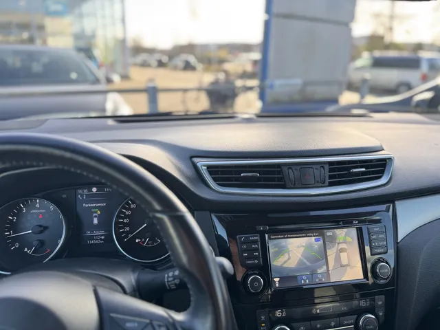 Nissan QASHQAI 1.6 Tekna Design