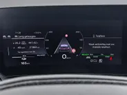 Audi Q6 e-tron S edition 306pk performance 100 kWh · 360 Camera · Leder · Warmtepomp · Luchtvering · Elek. Voorstoelen · Elek. Achterklep · 20'' Inch ·