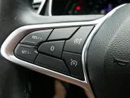 Renault Clio 1.0 TCe Intens *Navi+Camera*Climate*Cruise*Parkeersensoren*Groot Scherm*L.M. Velgen
