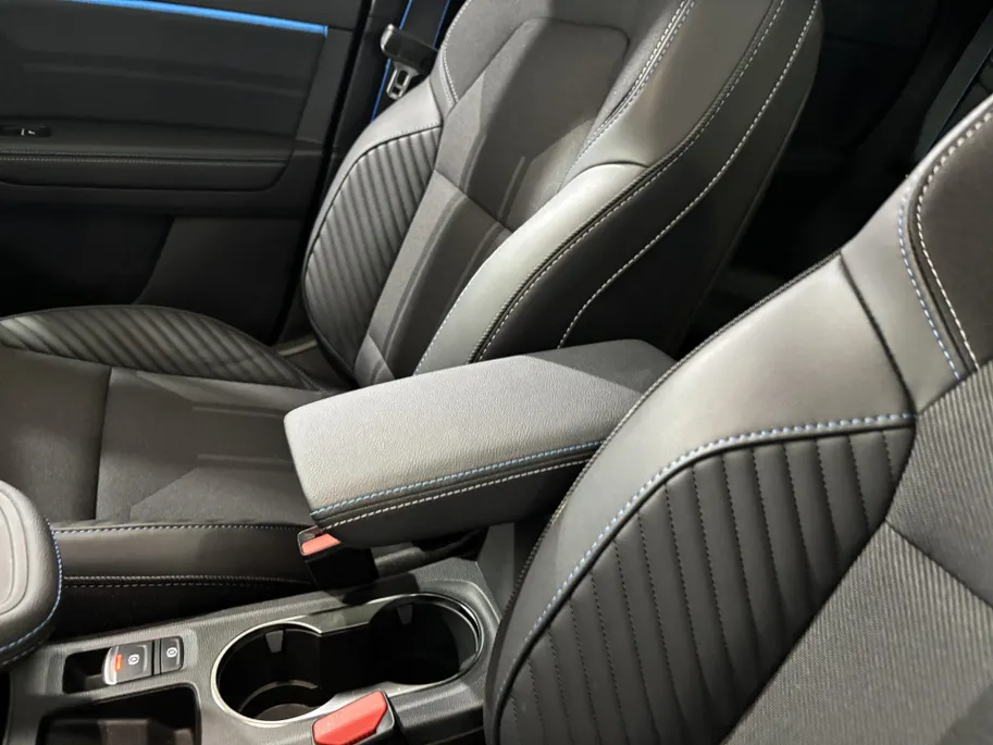 Renault Symbioz 160PK E-Tech Full Hybrid Esprit Alpine Automaat | Harman Kardon Audio | Solarbay Panoramadak | Adaptive Cruise Control | Elektrsiche Achterklep | Stoelverwarming | Climate Control |