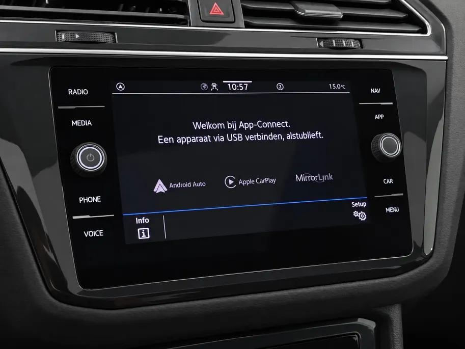 Volkswagen Tiguan 1.4 TSI 245pk DSG eHybrid Elegance · SOH 91,0% · Panoramadak · Camera · Park Assist · Apple/Android Car Play · Navigatie · 18'' Inch ·