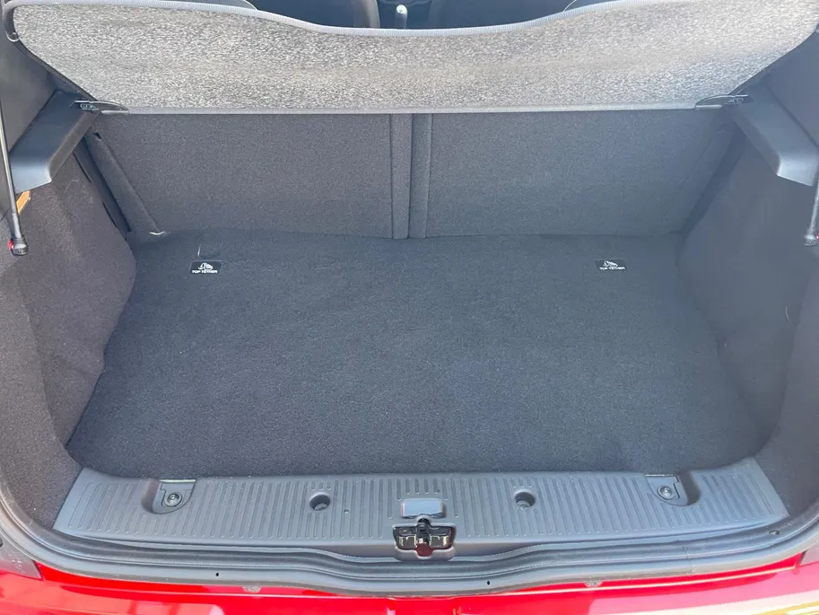 Renault Twingo 1.0 SCe Collection | Dealer onderhouden| Lage Kilometerstand| Airco| Metallic Lak| 4 seizoen banden|