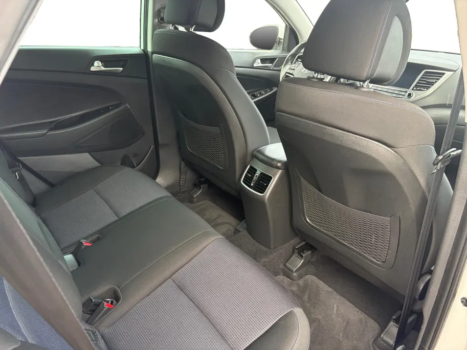 Hyundai Tucson 1.6 GDi Comfort | Navi | Stoelverwarming | Clima | Trekhaak