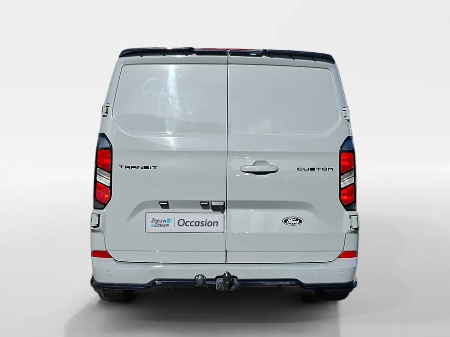 Ford Transit Custom 320 2.0 TDCI L2H1 Limited 136 pk Automaat | Sport Pack Bodykit | LM Velgen 20' Gloss Black | Verlaagd  | BPM VRIJ