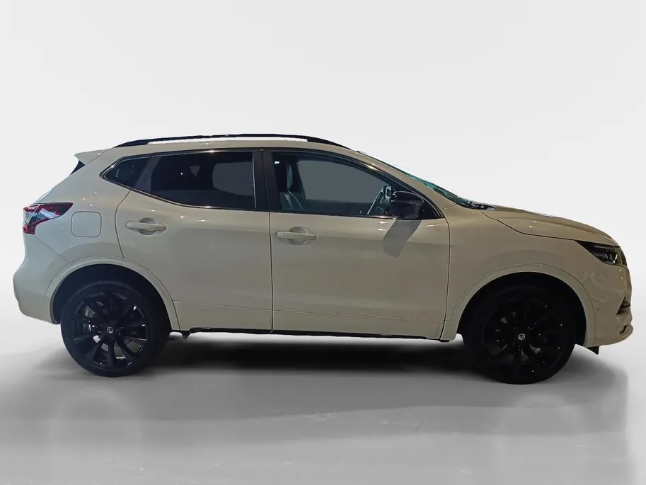 Nissan QASHQAI 1.3 DIG-T N-Tec | Trekhaak | 1500kg trekgewicht | Led verlichting | Half lederen bekleding | Apple carplay | Pro-pilot | 360grd camera | Half lederen bekleding | Wielkasten in kleur | pdc voor en achter | 160pk |