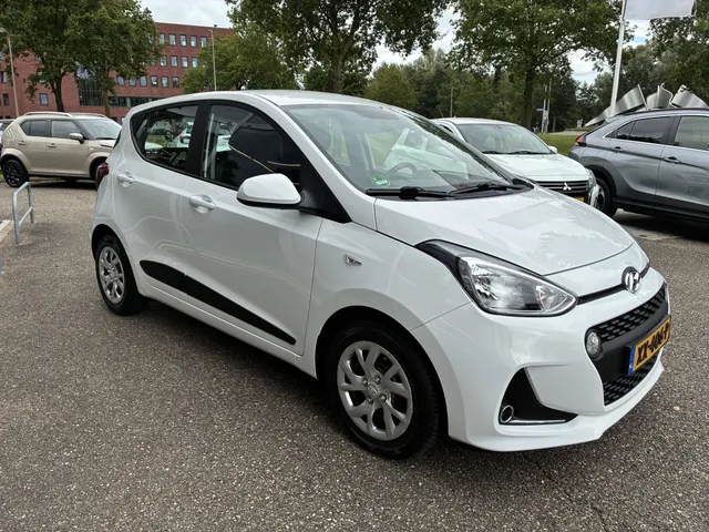 Hyundai i10 1.0i Comfort | All seasons
