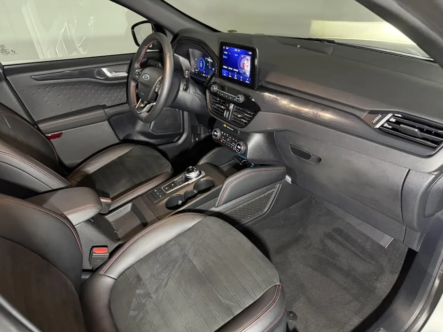 Ford Kuga 2.5 PHEV ST-Line 225 PK | Winterpack | 18' Lichtmetalen Velgen