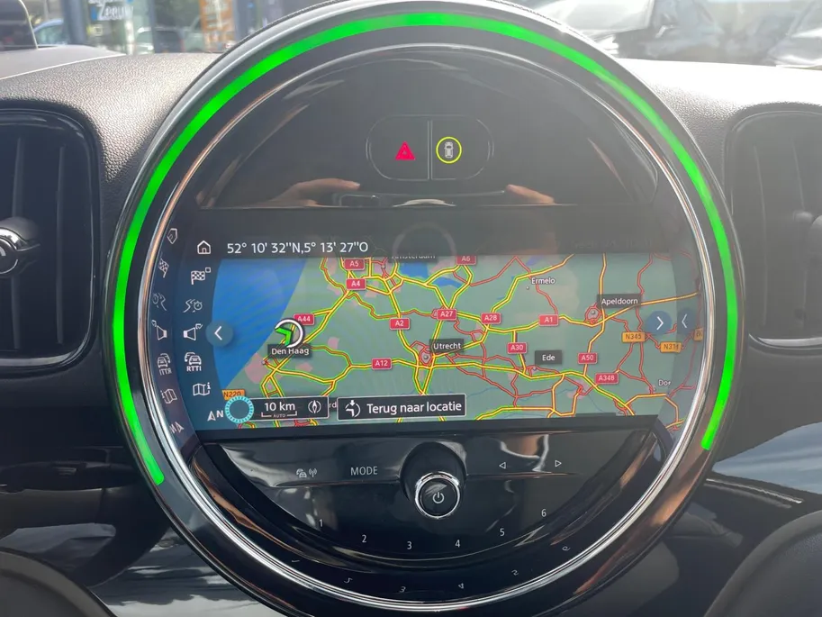 MINI Countryman 1.5 Cooper S E ALL4 Chili *Automaat*Navi+Camera*Winter Pack*Heads Up Display*Elekt. Stoelen*Adapt. Cruise Control*LM. Velgen*Zeer nette auto!
