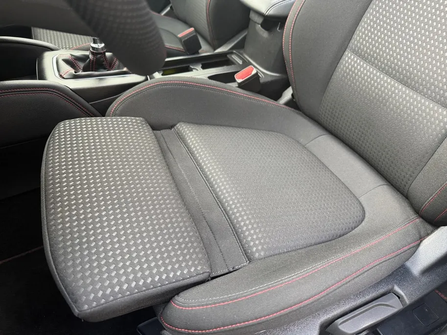Ford Focus Wagon 1.0 EcoBoost Hybrid ST Line | NL Auto & Dealeronderhouden | Winter Pack | Panoramadak | Driver Assistance Pack | 19''LMV | Technology Pack |