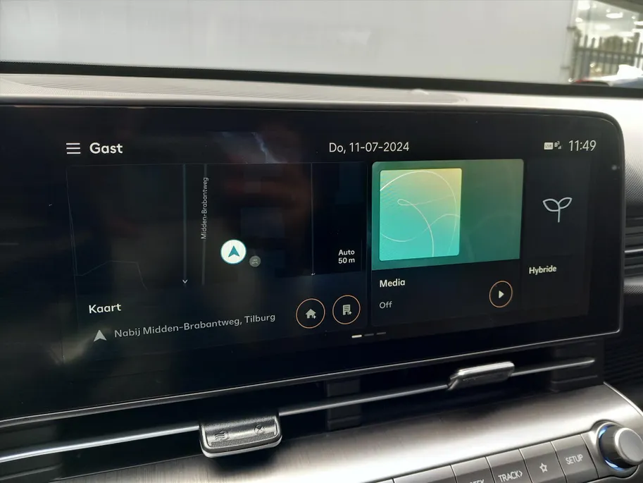 Hyundai Kona 1.6 GDI HEV Premium Sky