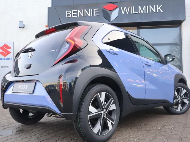 Toyota Aygo X Hybrid 115 pulse | V+A Parkeersensoren | Apple/Anrdoid Carplay |