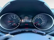 Kia Ceed Sportswagon 1.5 T-GDi DynamicLine 140 PK | Cruise Control Adaptief | Camera | Carplay | Navi | LM Velgen | 140 PK | Fabrieksgarantie 19-8-2031 +3x 1 jaar* | NAP