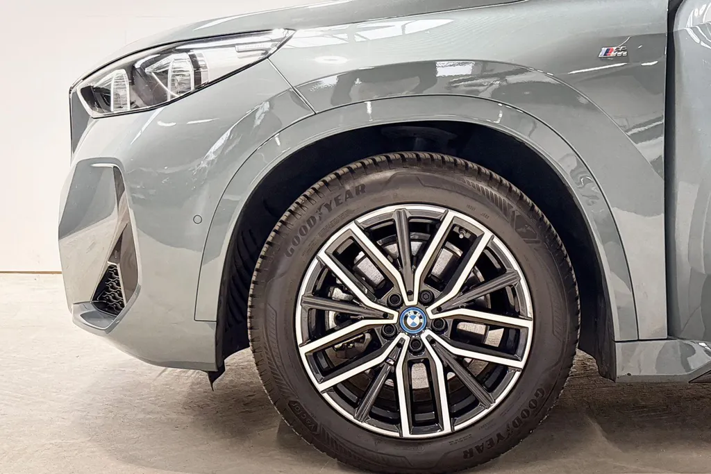 BMW iX1 xDrive30 Launch Edition M Sportpakket