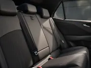 Volkswagen ID.3 Neo Life 50 kWh accu 170 PK Elektr. aandrijving · Comfort Pakket · Steunhaak voor fietsendrager, afneembaar · Zijruiten achter en achterruit getint ·