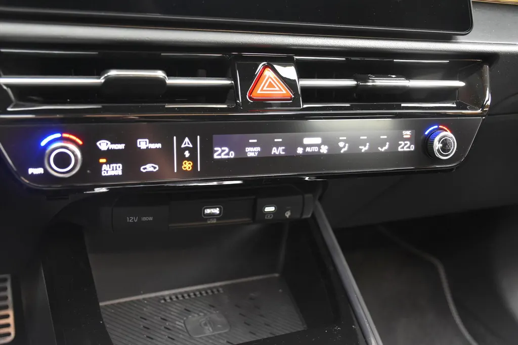 Kia Niro 1.6 GDi Hybrid 138pk DCT6 ExecutiveLine
