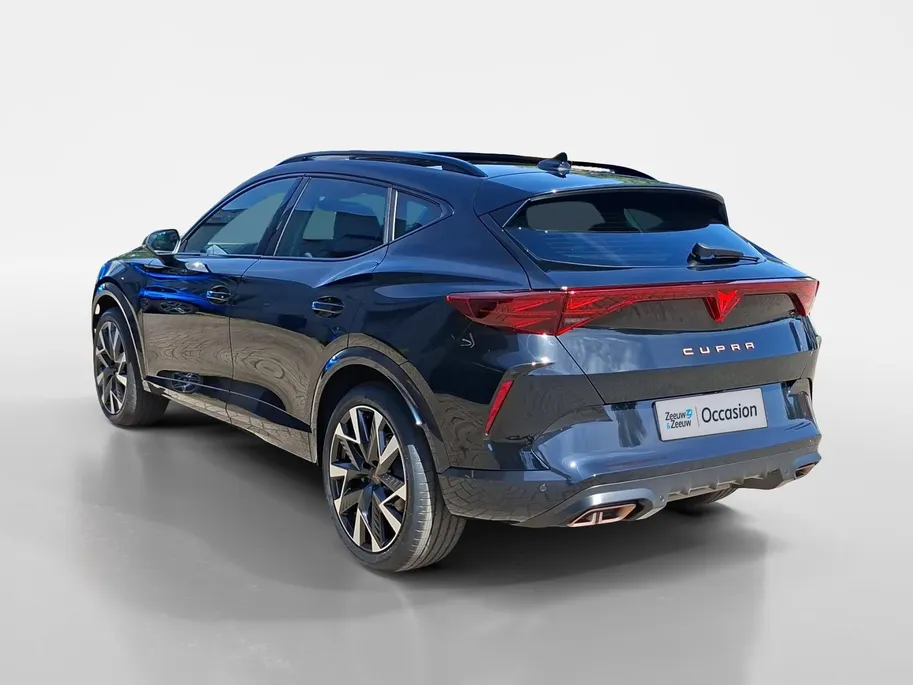 CUPRA Formentor 1.5 TSI e-Hybrid business | 19 inch | Stuurverwarming | Open dak | Trekhaak