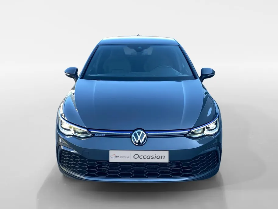 Volkswagen Golf 1.4 eHybrid GTE | Automaat | Kuipstoelen | Camera | Dodehoek Detectie | Cruise Control Adaptief | Climate Control | Keyless | DAB